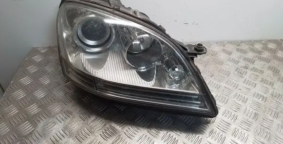 Mercedes-Benz ML W164 Headlight/headlamp