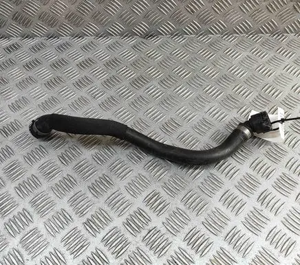 Mercedes-Benz GLB x247 Engine coolant pipe/hose A1775016002