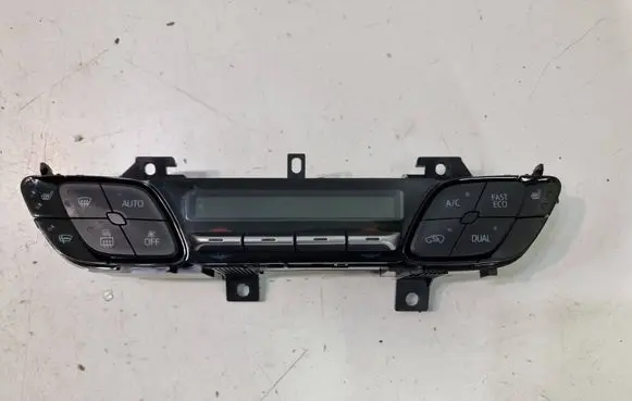 Toyota C-HR I Climate control unit 55900F4011 A2C1885480001