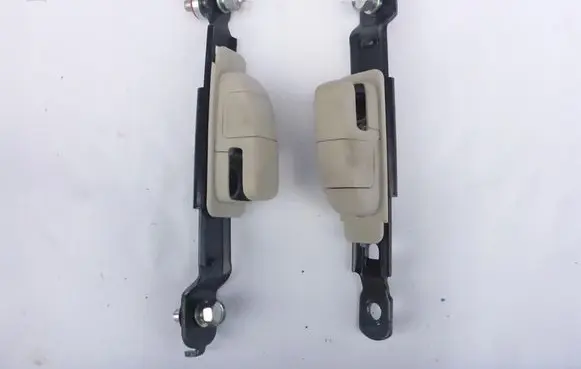 Nissan Juke I F15 Seat belt adjustment rail 