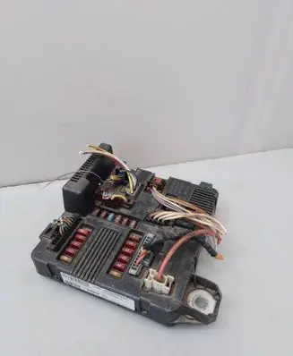 Renault Scenic II - Grand scenic II BSM Control unit 8200306033 S118399300G 03200