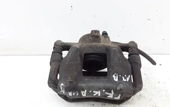 Toyota Auris E180 Front brake caliper