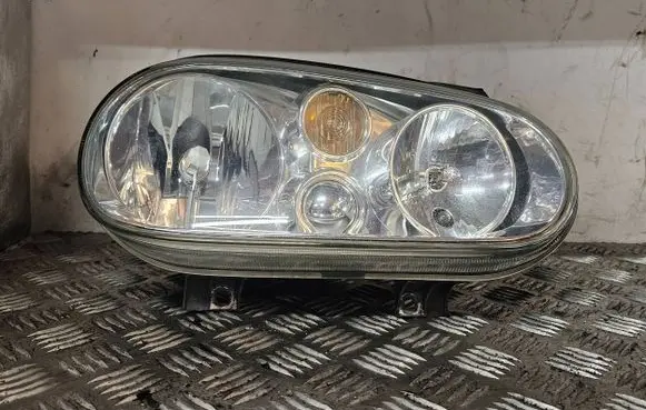 Volkswagen Golf IV Headlight/headlamp 1J1941016B 67742020
