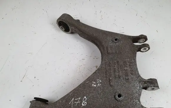 Audi A8 S8 D3 4E Rear upper control arm/wishbone 4E0511512