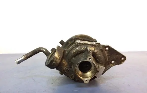 BMW 7 G11 G12 Turbo system vacuum part 16389700016