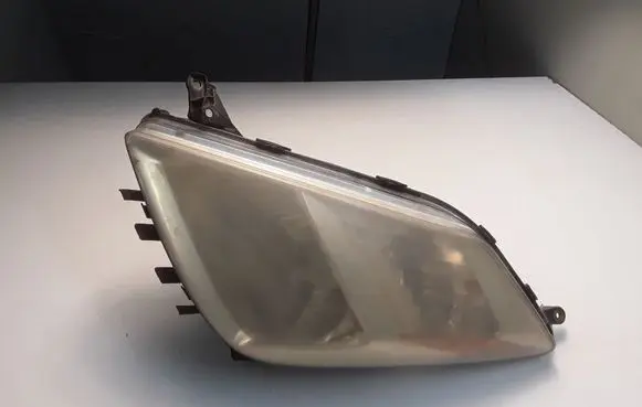 Toyota Prius (XW20) Headlight/headlamp 8117047070