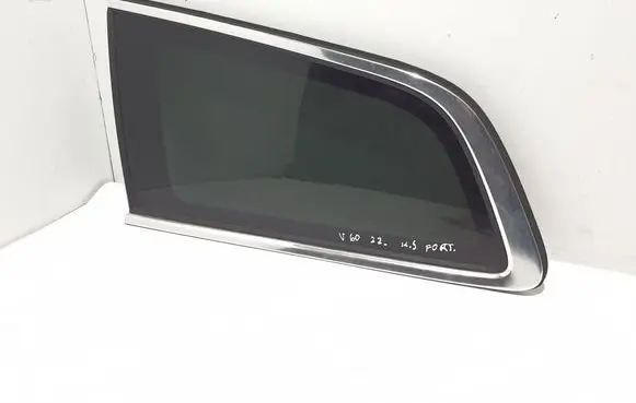 Volvo V60 Rear side window 32132156