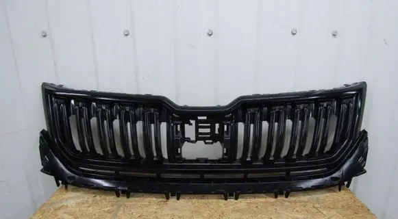 Skoda Kodiaq Front bumper upper radiator grill 565853663