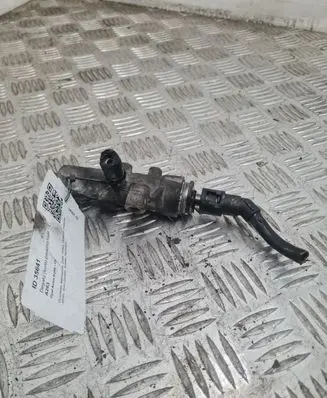 Opel Astra H Fuel distributor 55203803