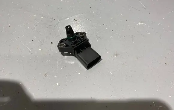 Skoda Octavia Mk2 (1Z) Air pressure sensor 0261230266 170613T031013A