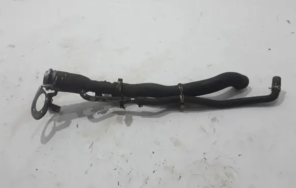 Fuel tank filler neck pipe