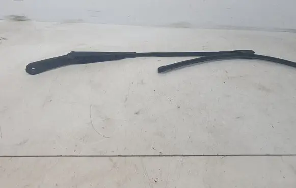 Volkswagen Transporter - Caravelle T6 Front wiper blade arm 7E1955410B 335