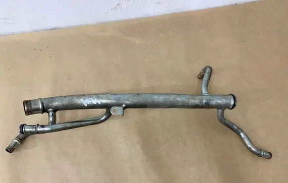 Volvo V40 Coolant pipe/hose
