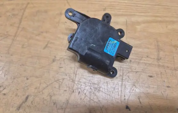 Hyundai Sonata Air flap motor/actuator AA19600000 D332DC4AA