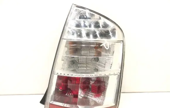 Toyota Prius (XW20) Rear/tail lights 
