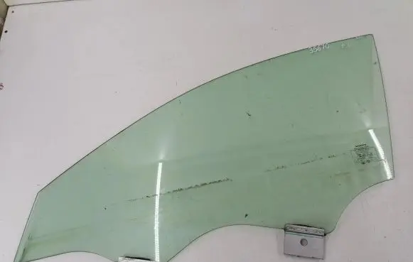 Volvo S90, V90 Front door window glass four-door