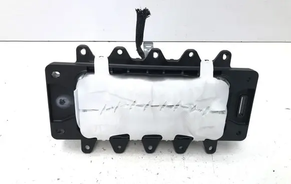Mercedes-Benz GLA H247 Passenger airbag A2478607302