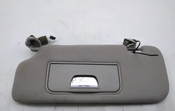Chevrolet Captiva Sun visor