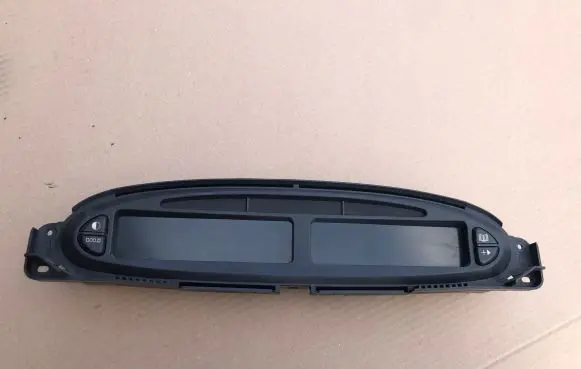 Citroen Xsara Picasso Speedometer (instrument cluster) 9651667380
