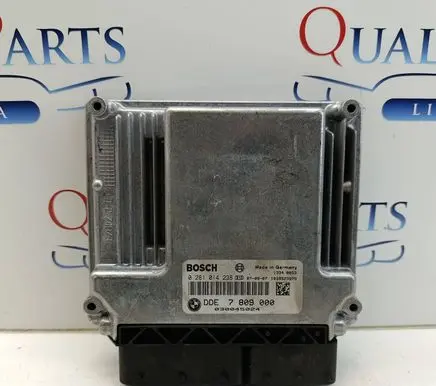 BMW 5 E60 E61 Engine control unit/module 7809000