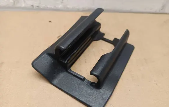 Mercedes-Benz E W212 Front passenger seat rail trim A2129190620