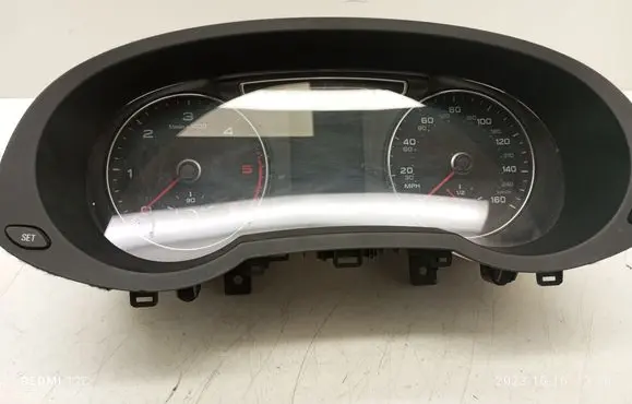 Audi Q3 8U Speedometer (instrument cluster)