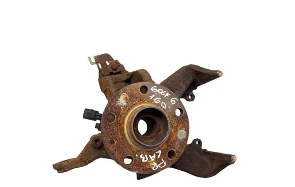 Volkswagen Golf VI Front wheel hub spindle knuckle