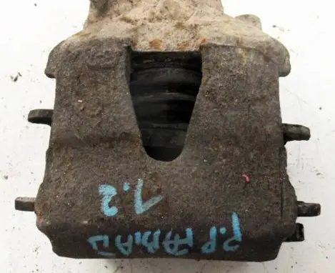 Skoda Fabia Mk2 (5J) Front brake caliper