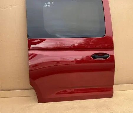 Volkswagen Caddy Side sliding door 2K4843208J