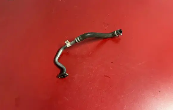 BMW X1 F48 F49 Turbo turbocharger oiling pipe/hose 85136150