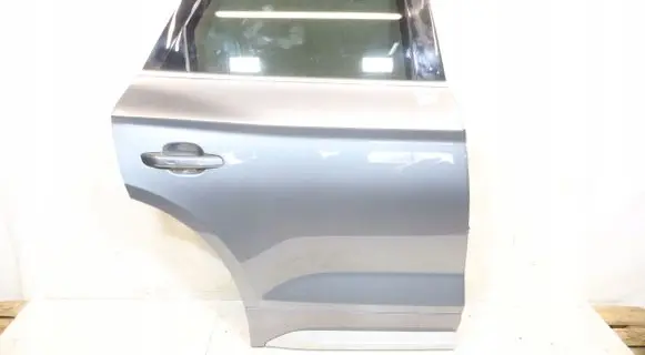 Rear door