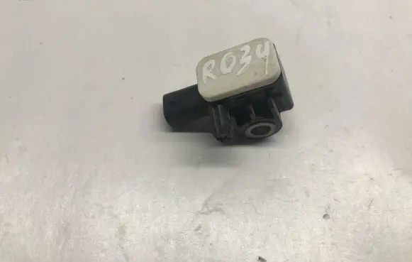 Dodge RAM 1500 DS Airbag deployment crash/impact sensor 56054085AA 56054085