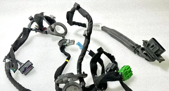 Volvo V70 Front door wiring loom T6A3A 8G9T14603AL 30728405
