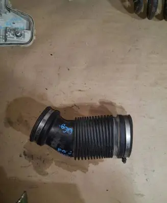 Ford Galaxy Air intake hose/pipe 4616125159