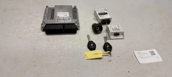BMW X3 E83 Engine ECU kit and lock set 7796571 0281011564 7798540
