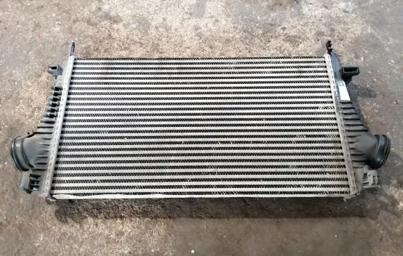 Opel Insignia A Intercooler radiator 13241751