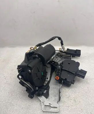 Chrysler Grand Voyager V Sliding door lock 25000282