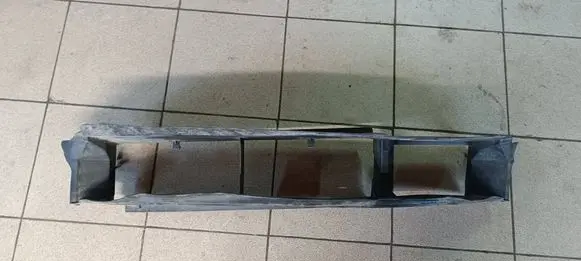 Renault Talisman Intercooler air channel guide C06729091 T0000178605