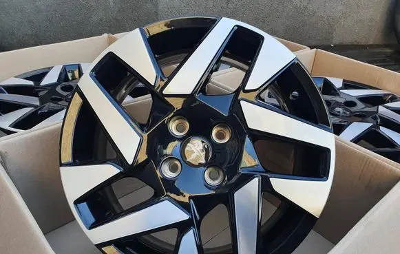 R17 alloy rim