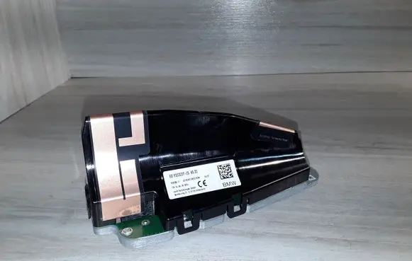 BMW M5 F90 Aerial GPS antenna 92870811 9303037