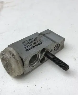 Air conditioning (A/C) expansion valve
