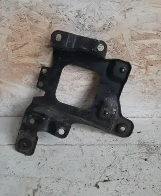 Volvo V50 Battery tray 3M51R6K034AF