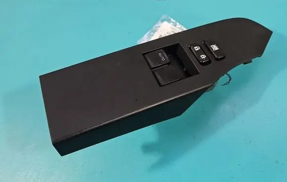 Toyota Auris E180 Electric window control switch 7423202E10 IMPRK1584571