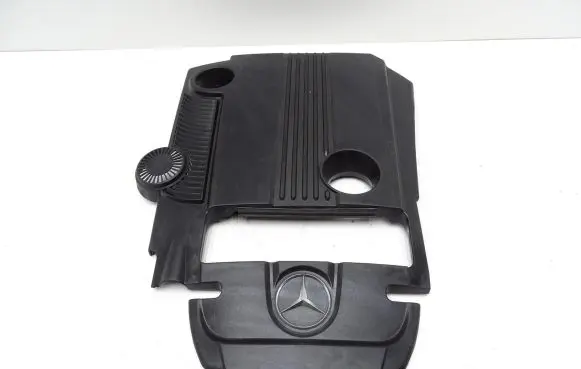 Mercedes-Benz C W204 Engine cover (trim) A2710101267