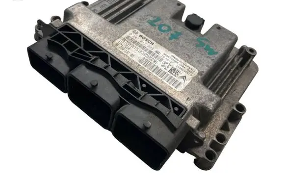 Peugeot 207 Engine control unit/module 0281017333 9666729580 9677013180
