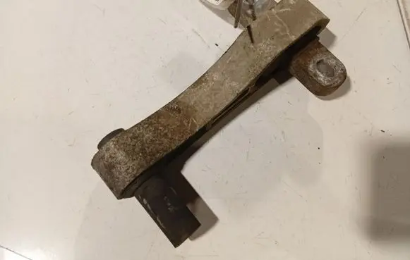 Fiat Fiorino Engine mount bracket 
