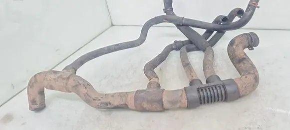 Renault Trafic II (X83) Engine coolant pipe/hose