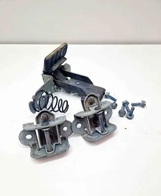 Mercedes-Benz SL R230 Engine bonnet/hood lock/latch loop/hook 2308800164 A2308800164