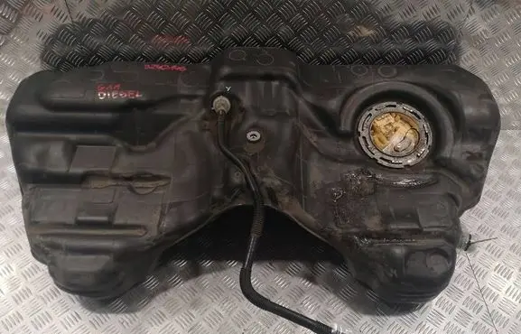 BMW 7 G11 G12 Fuel tank 7358684 9240146 7400691