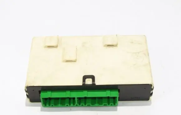 Volvo S40, V40 Alarm control unit/module 30889925